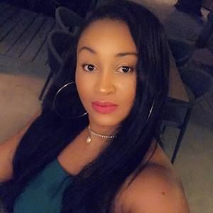 Meet your Posher, Natoya